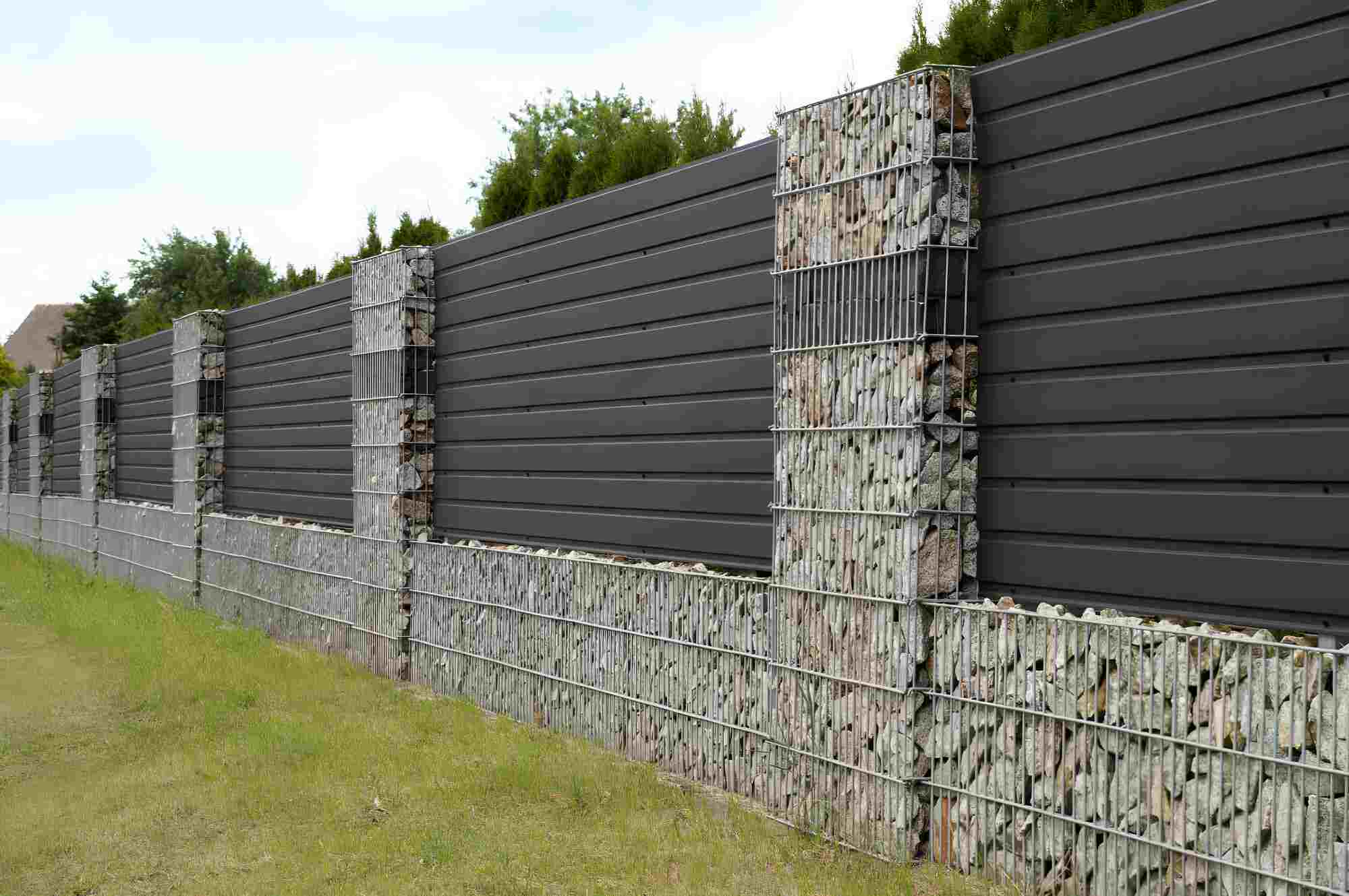 horizontal fence ideas