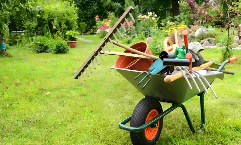 professional gardening tools